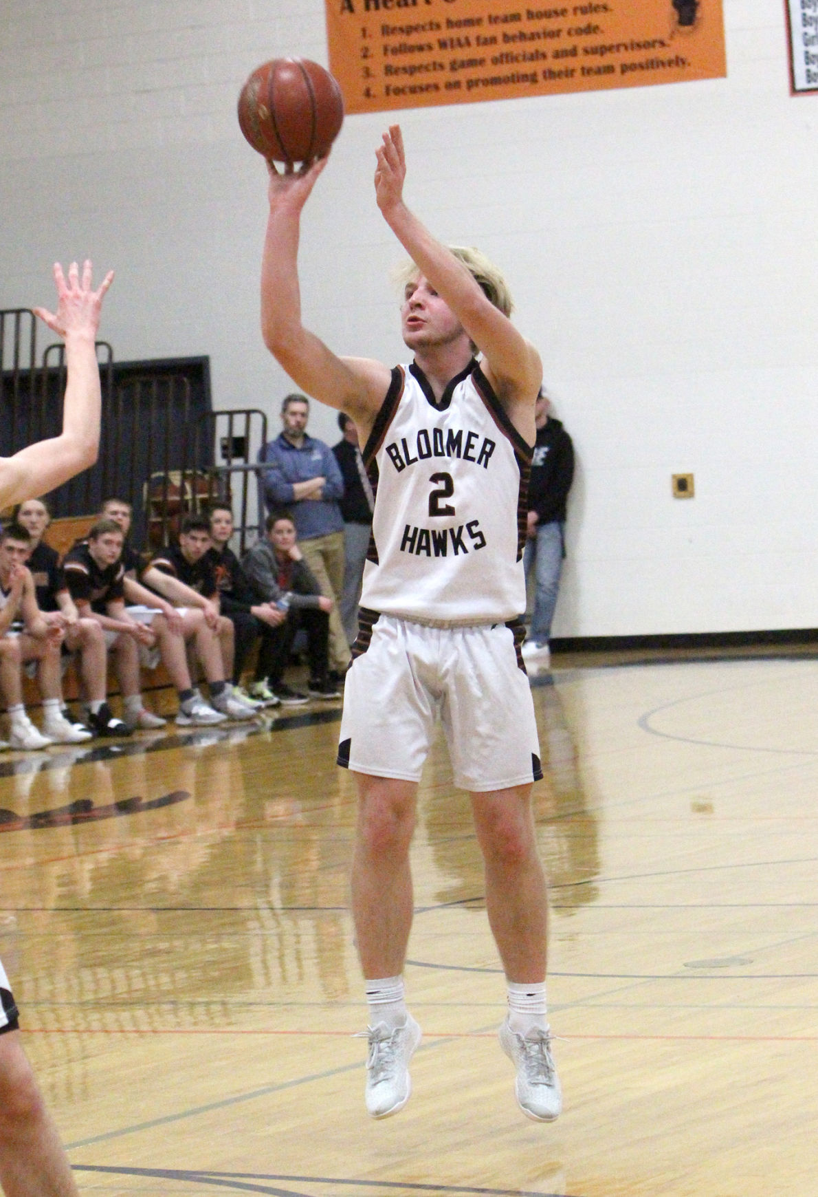 Spooner at Bloomer boys basketball 3-3-20